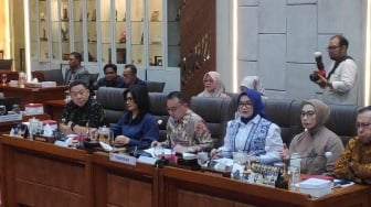 Dipimpin Dasco, DPR Gelar Rapat Khusus Bahas RUU Perlindungan Ketenagakeraan Malam Ini