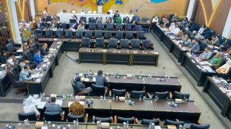 Baleg DPR dan Pemerintah Mulai Bahas RUU Hak Cipta