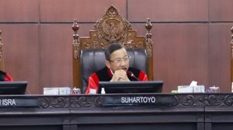 Kenapa MK Tak Kabulkan Gugatan Meski Gibran Tak Punya Ijazah Setara SMA?