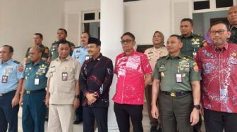 1.500 Mahasiswa Unhan Turun ke Sekolah Rakyat, Bantu Siswa Belajar Disiplin hingga Mandiri