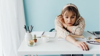 Productivity Guilt: Rasa Bersalah Memilih Jeda saat Semua Orang Produktif