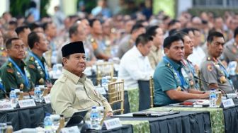 Prabowo Ungkap Alasan Kumpulkan 800 Perwira Tinggi TNI-Polri di Istana