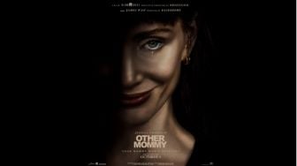 Review Film Other Mommy: Adaptasi Novel Josh Malerman yang Penuh Ketegangan