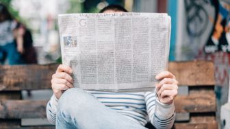 Jebakan Judul Clickbait: Ketika Netizen Merasa Cukup Membaca Parateks