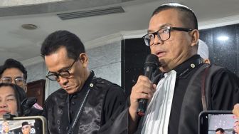 Denny Indrayana Desak Gibran Mundur dari Wapres: Selayaknya Punya Rasa Malu!