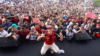 Mataram Tumpah Ruah! Marc Marquez Cs Sapa Ribuan Fans Jelang MotoGP Mandalika 2026