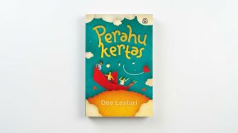 Ulasan Perahu Kertas: Kisah Cinta, Mimpi, dan Perjalanan Menemukan Diri