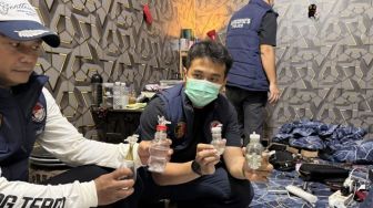 Polrestabes Bandung Gerebek Saritem, 21 Orang Terindikasi Positif Sabu