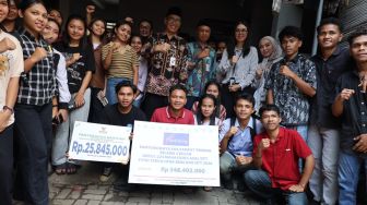 Keluarga Jadi Korban Gempa, Mahasiswa NTT di Jateng Dapat Bantuan Biaya Kos dari Gubernur Luthfi