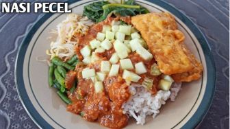 Mengenang Nasi Pecel Rp2 Ribuan, Kenapa Kuliner Ini Nggak Pernah Ada Matinya?