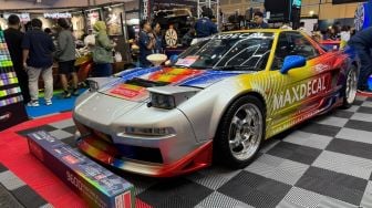 MaxDecal Luncurkan Teknologi Wrap Terbaru di IMX 2026 Tampilkan Honda NSX Silver