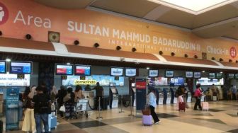 Kabut Asap Kepung Palembang: Jarak Pandang Sisa 500 Meter, 15 Penerbangan Lumpuh