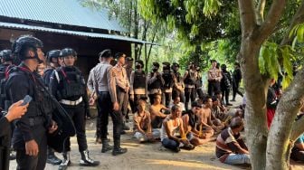Polisi Gerebek Besar-besaran Sarang Narkoba di Deli Serdang, 37 Orang Diamankan