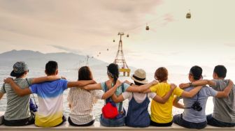 Friendship Recession: Kenapa Cari Sahabat Dewasa Itu Sulit?