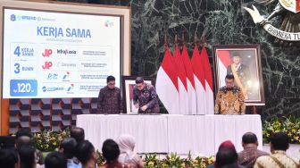 Pertamina dan Transjakarta Jajaki Bus Hidrogen untuk Wujudkan Transportasi Rendah Karbon
