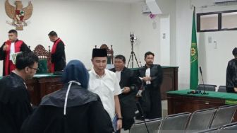 Bupati Rejang Lebong Dituntut 5 Tahun Penjara dan Cabut Hak Politik