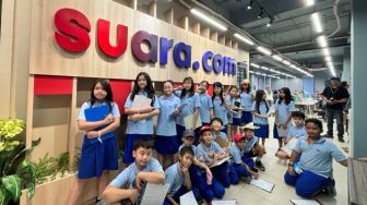 Mengintip Dapur Redaksi Suara.com: Saat Anak-Anak SD VIS School Belajar Jadi Jurnalis Cilik!