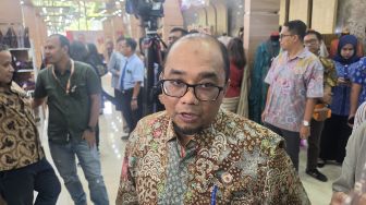 Pemerintah Ungkap Syarat Mobil Listrik Capai TKDN 60% Mulai 2027