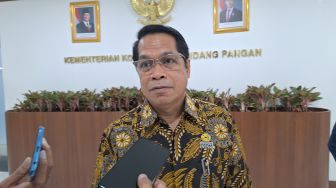 ESDM Akui Distribusi BBM ke Bali Tersendat, Antrean SPBU Makin Panjang