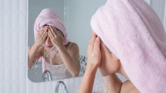 Bolehkah Pakai Sabun Cuci Muka Retinol Setiap Hari? Ini Aturannya!