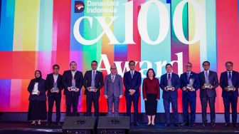 PT Kereta Api Indonesia (Persero) meraih dua penghargaan dalam Danantara Indonesia CX100 Award 2026 yang digelar di Auditorium Wisma Danantara Indonesia, Jakarta, Selasa (13/10/2026). [handout]