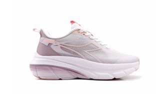 6 Sepatu Jalan Diadora di Bawah Rp500 Ribu, Empuk dan Nyaman di Kantong