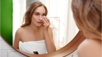 Cegah Breakout! 4 Low pH Acne Micellar Water Hapus Kotoran Kulit Berminyak