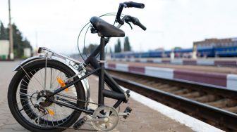 Perbedaan Sepeda Lipat Ukuran 16 Inci vs 20 Inci untuk Komuter, Mana yang Lebih Cocok?