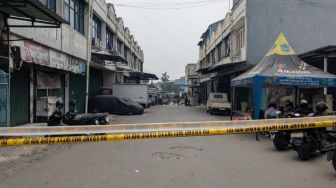 Pasar Cimanggis Lengang Usai Ledakan, Ruko-Ruko Tutup Pintu