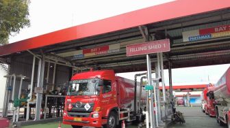 Urai Antrean BBM di Bali, Pertamina Tambah Pasokan 57,9 Juta Liter