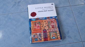 Belajar Arti Keluarga, Mimpi, dan Kehidupan dari Novel Gadis-Gadis Kecil