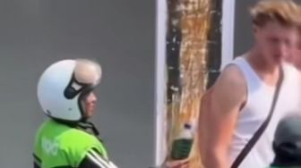 Ojol di Bali Jual Bensin Eceran ke Bule Rp200 Ribu Per Botol Diburu Polisi