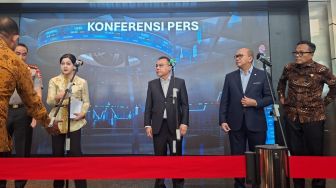 IHSG Anjlok Parah hingga Trading Halt, Dasco Minta BEI dan OJK Lakukan Ini!