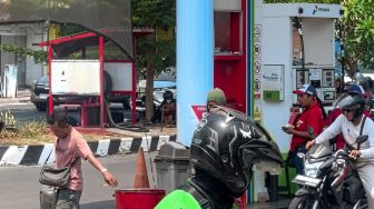 Calo Pertalite Berkeliaran di SPBU saat Bali Krisis BBM