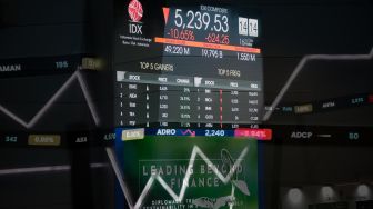 Penampakan layar pergerakan Indeks Harga Saham Gabungan (IHSG) di Bursa Efek Indonesia, Jakarta, Jumat (16/10/2026). [Suara.com/Alfian Winanto]
