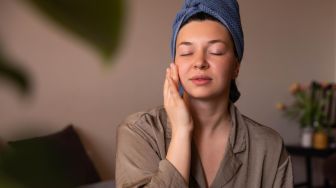 Urutan Skincare Malam SKIN1004 yang Tepat, Kulit Auto Glowing Keesokannya