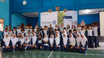 Tingkatkan Literasi Pelajar, Permata Bank Gelar Edukasi di SMP Negeri 3 Ngaglik
