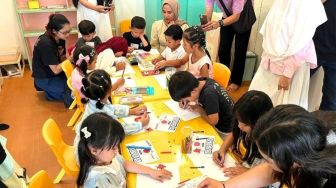 Menggambar Bukan Sekadar Bermain, Ini Manfaatnya untuk Imajinasi Anak