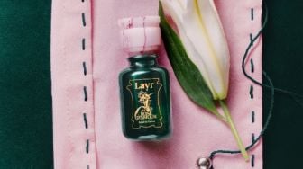 Mulai Rp50 Ribuan, Ini 6 Pilihan Parfum Mawar Tahan Lama untuk Temani Aktivitasmu