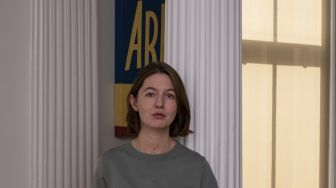 Profil Sally Rooney, Penulis yang Bukunya Dilarang di Inggris Karena Pro Palestina