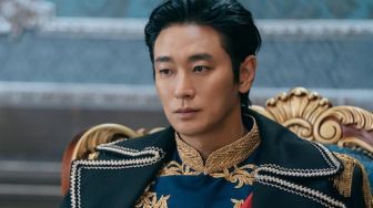 Berperan Jahat di The Remarried Empress, Joo Ji Hoon Siap Dicaci Penonton