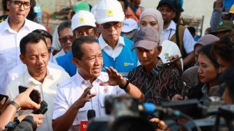Mewujudkan Keadilan Sosial, Pemerintah Hadirkan Listrik hingga ke Dusun di Karawang
