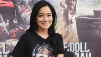 Cerita Titi Kamal Bisa Tetap Refresh di Sela Syuting The Doll Ghawiah: Main ke Curug dan Hutan