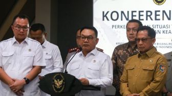 Menko Polkam Dudung Ungkap 97 Perusahaan Terlibat Karhutla di Kalimantan dan Sumatra