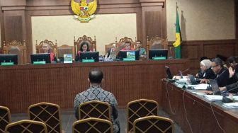 Khalid Basalamah Kembalikan USD 354,5 Ribu ke KPK, Duit USD 200 Ribu Ikut Disita
