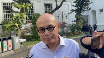 Soal Kondisi WNI di Prancis, Menlu Terus Pantau Situasi Eropa