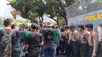 Demo Dua Tahun Prabowo-Gibran, Mahasiswa UNAS Desak Perubahan hingga Siapkan Gugatan Hukum