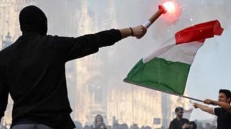 500 Tentara Italia Dikerahkan Jaga Toko Chanel hingga Dior, 271 Remaja Ditangkap Polisi