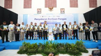 Dua Tahun Pemerintahan Prabowo-Gibran, BULOG Luncurkan Kemasan Baru Beras SPHP