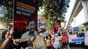 Kabut Asap Karhutla Lintas Negara, Aktivis Desak ASEAN Bertindak